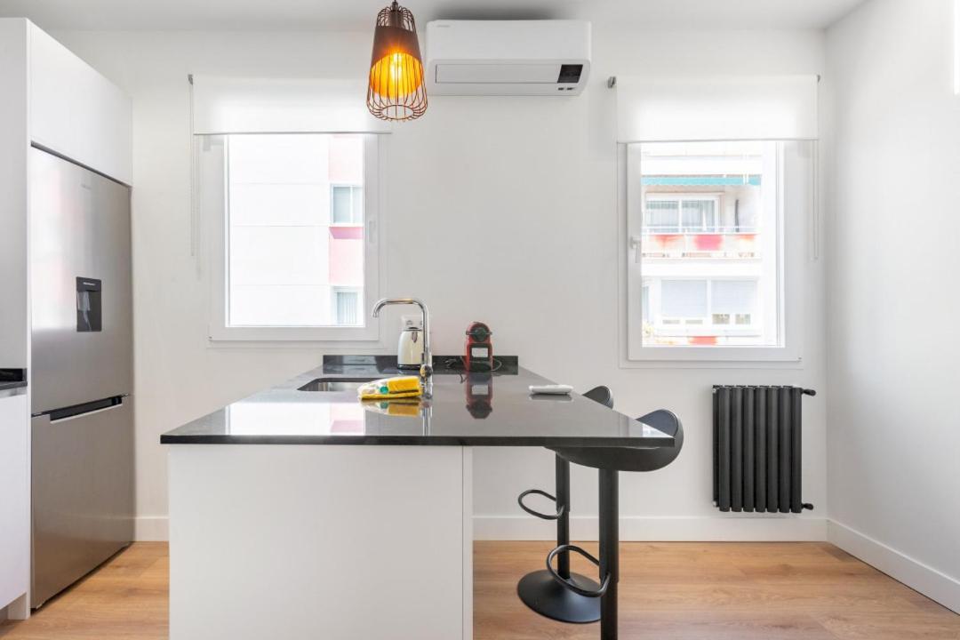 1 Bedroom 1 Bathroom Furnished - Salamanca - Modern - Mintystay Madrid Esterno foto